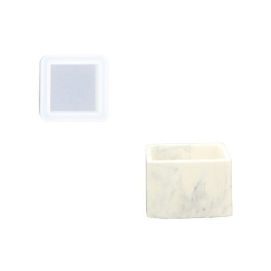 End vessel and mould side by side