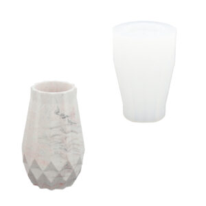 End vessel and mould side by side