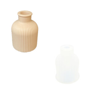 End vessel and mould side by side