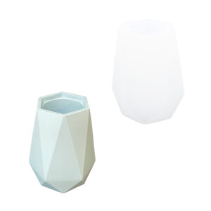 End vessel and mould side by side